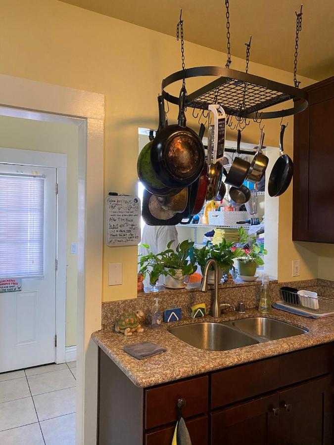 Private Los Angeles Room - Free Wifi, Ac, Tv, Private Fridge, Kitchen, Near Usc - Exposition Park - Usc Memorial Coliseum - Banc Of California Bmo Stadium - Downtown Los Angeles Dtla - University Of Southern California Usc!! Extérieur photo